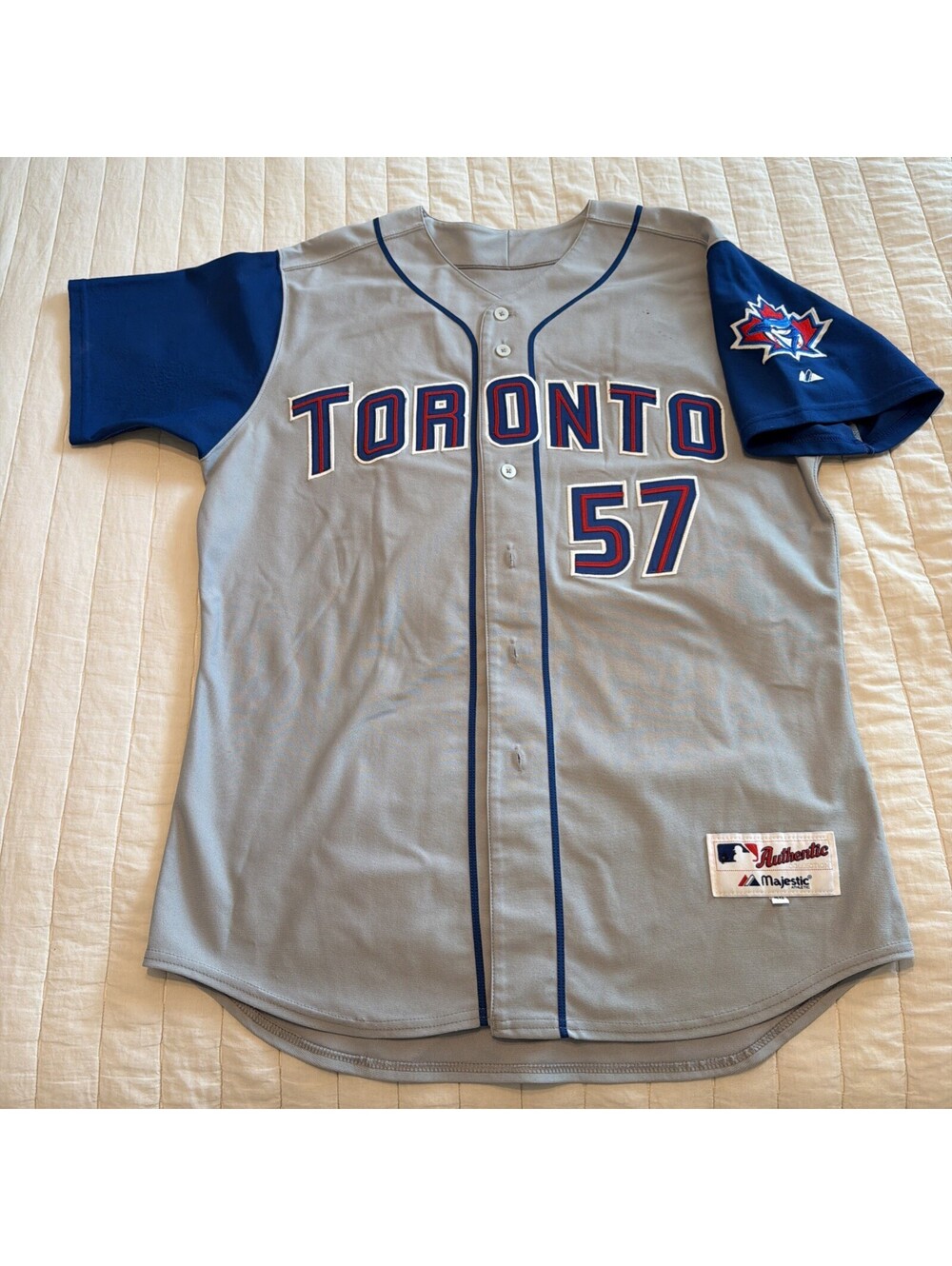 Authentic Majestic Toronto Blue Jays 2002 Away MLB Baseball Jersey Sz 48 Vintage